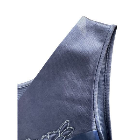 VTG‎ Vanity Fair Blue Dainty Sleeveless Embroidered Intimate Slip Dress Small - Picture 3 of 11